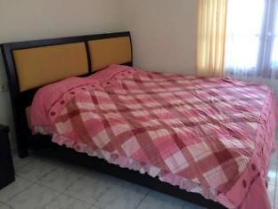 Hotel Puncak Waringin Labuan Bajo Bagian luar foto